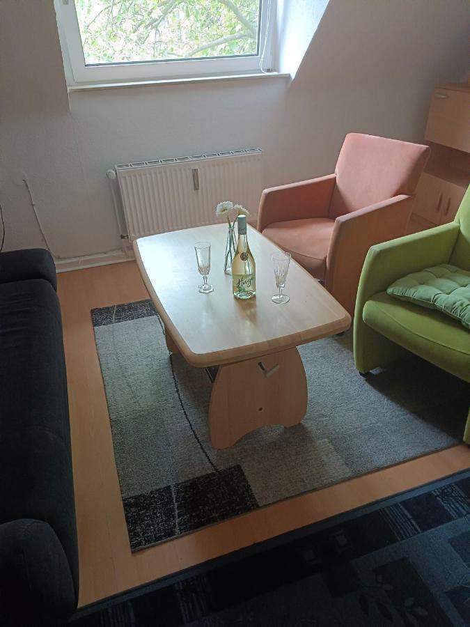 Nette Kuschelige Wohnung Bochum Exterior foto